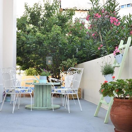 Haralabos Central Apartment Chrissi Akti Chania Exterior foto