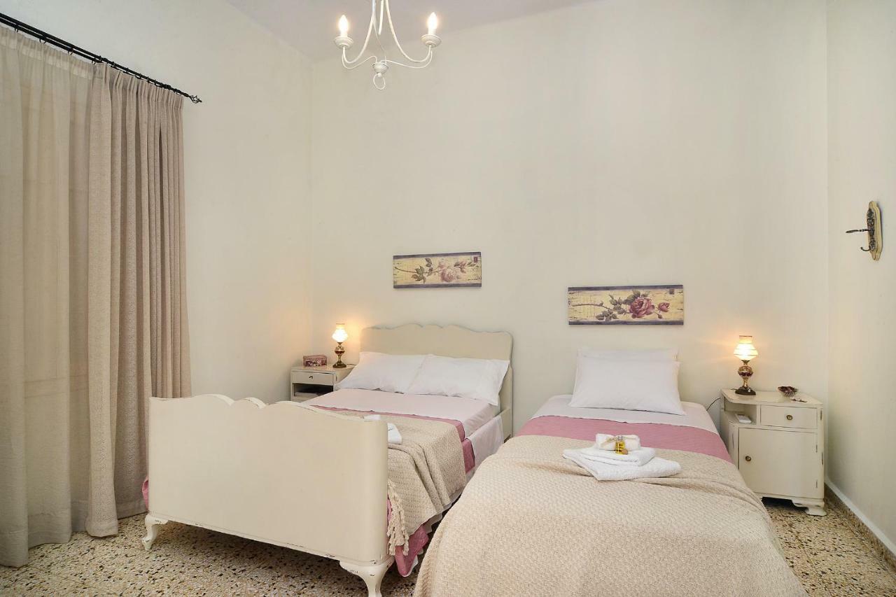 Haralabos Central Apartment Chrissi Akti Chania Exterior foto